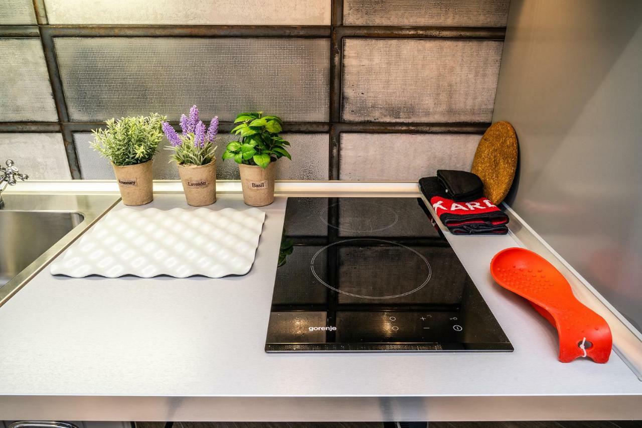 ヴァルナLoftアパートメント エクステリア 写真